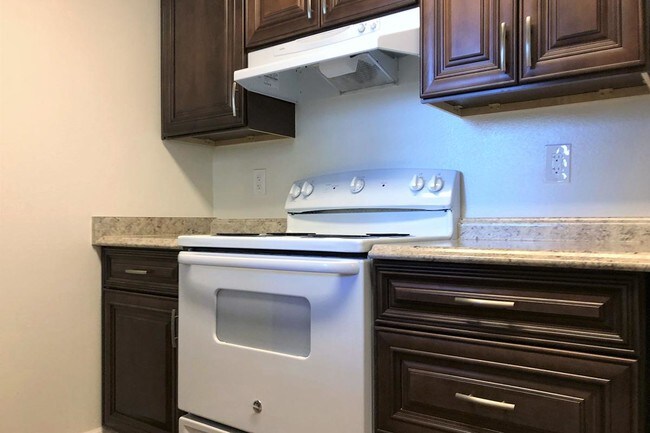 Floorplan - Sun Valley Gardens Apartments | Comfortable Living in El Cajon, CA