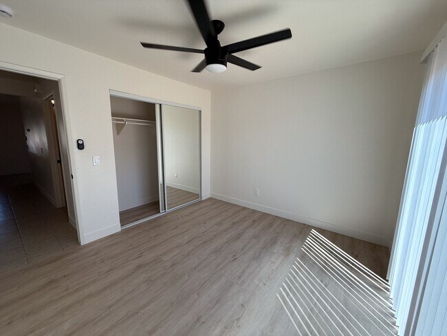 Building Photo - 2 Bdrm 1 Bath In Imperial Beach With Parki...