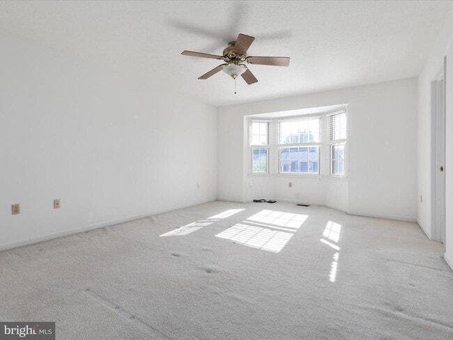 Building Photo - 2056 Cidermill Ln