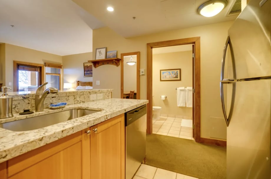 Building Photo - 3720 Sundial Ct