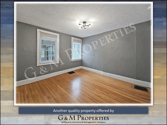 Building Photo - 139 S Main St