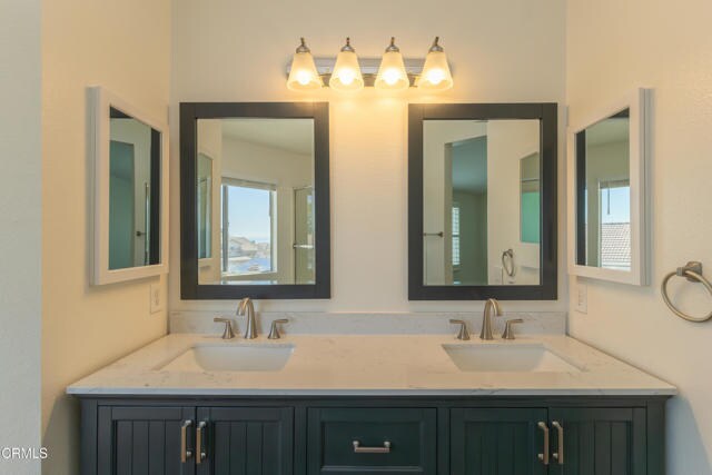 Building Photo - 11909 Stegmeir Dr