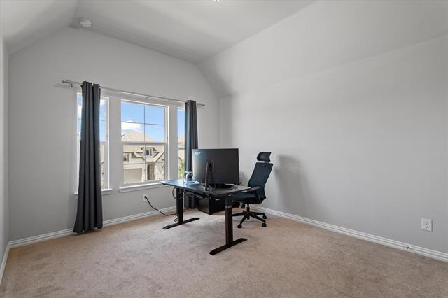 Building Photo - 3004 Campbell Dr