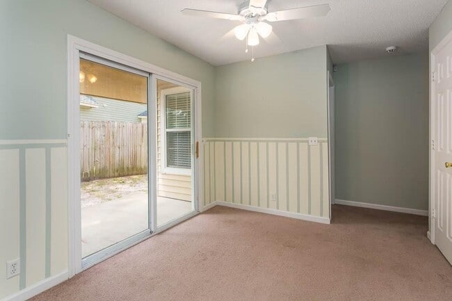 Building Photo - 503 Loggerhead Ln