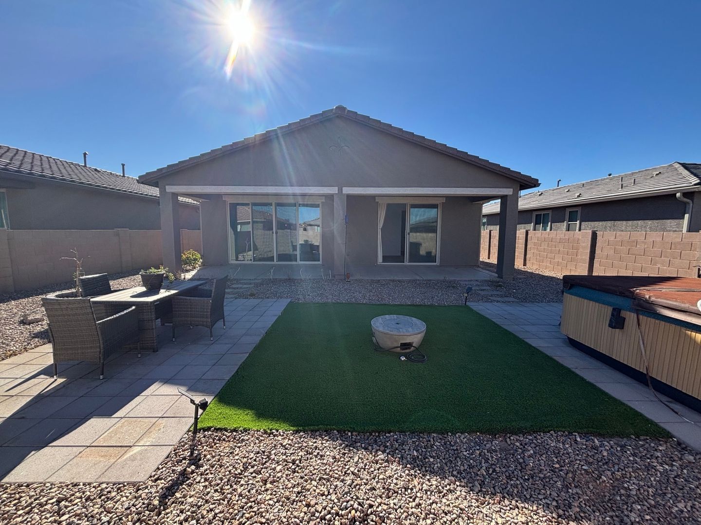 Building Photo - 21334 E Treasure Rd