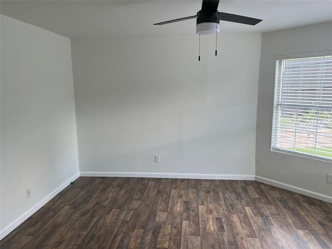 Building Photo - 15431 Stroup Cir