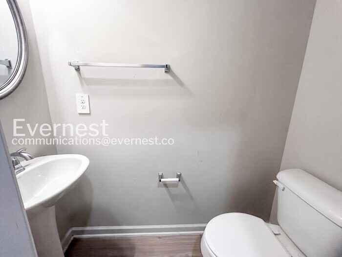Building Photo - 1488 Arbor Pl Dr