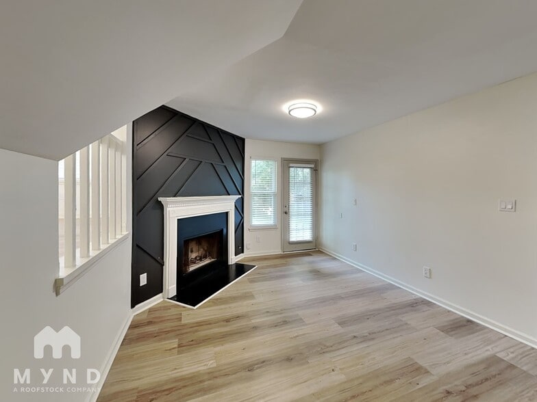 Building Photo - 3221 River Mist Cove