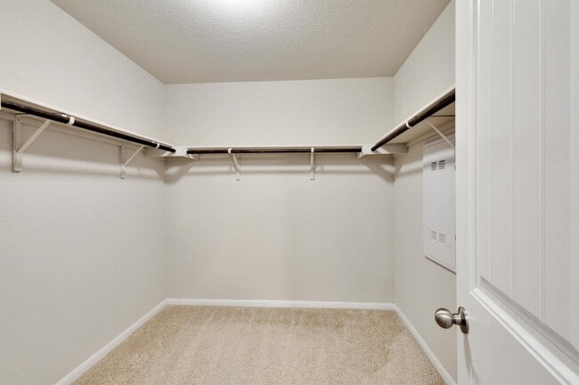 Building Photo - 2014 Arborside Dr