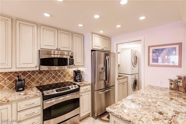 Building Photo - 25900 Hickory Blvd