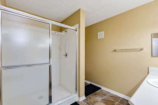 Building Photo - 3591 Kernan Blvd S