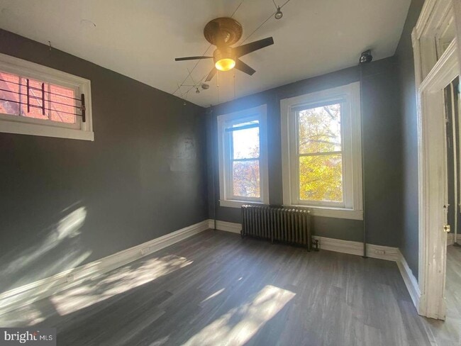Building Photo - 1701 Linden Ave