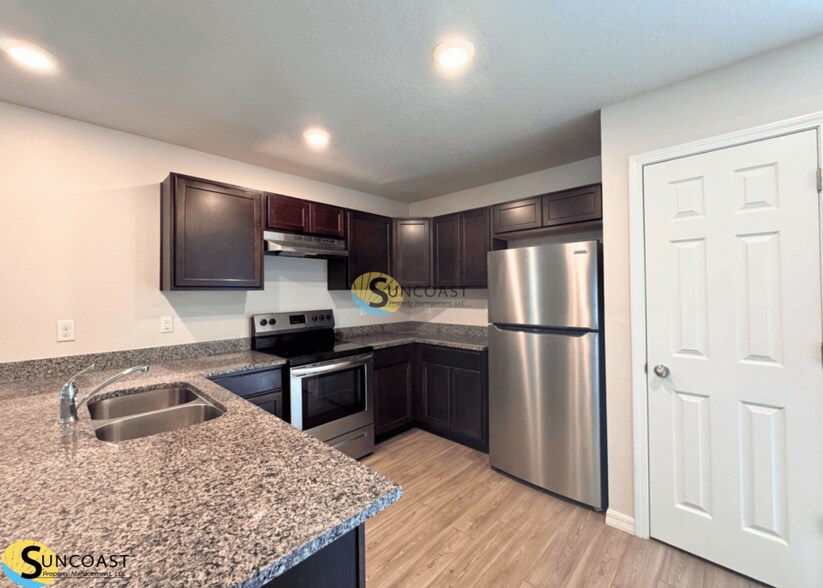 Building Photo - 5677 110th St