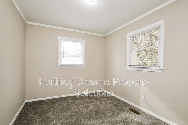 Building Photo - 401 Hobson St