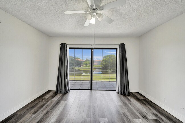 Building Photo - 2430 SW 81st Ave