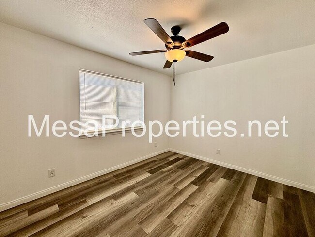 Building Photo - 15717 Bear Valley Rd