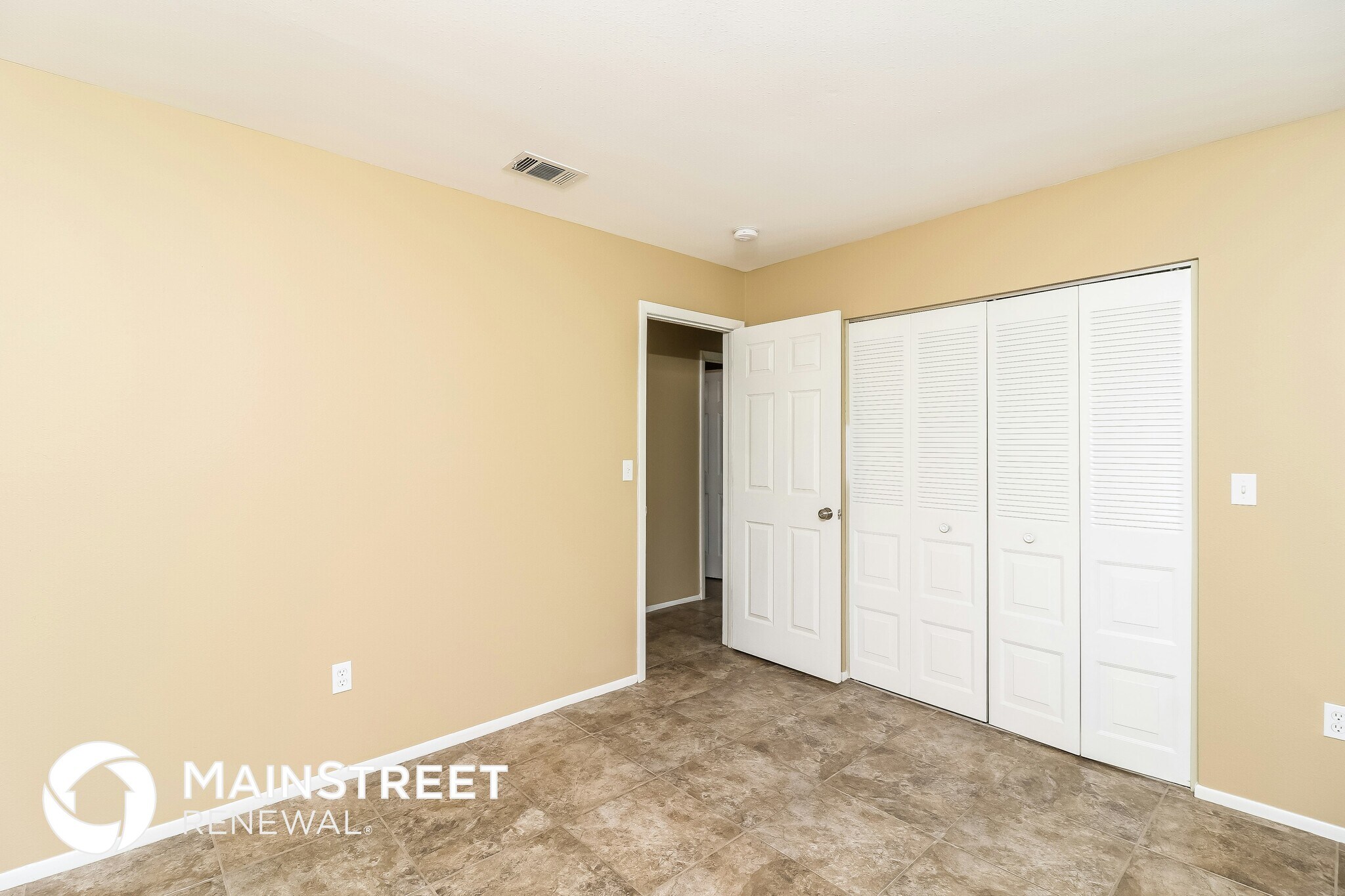 Building Photo - 3685 Avanti Cir