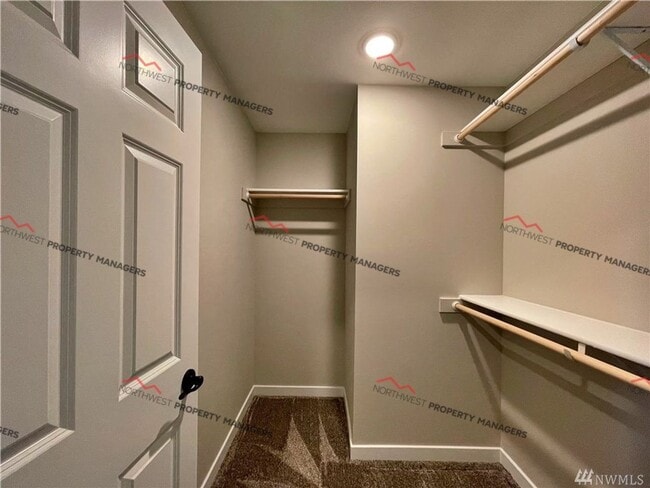 Building Photo - STATUS: *PENDING APPLICATION*   | R245B  |  $2095 + $100 FLAT RATE FOR W/S/G ** MOVE IN SPECIAL**