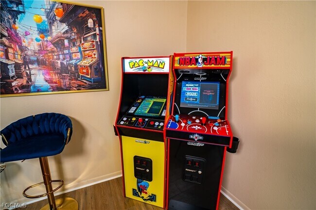 Building Photo - 3510 SE 19th Pl