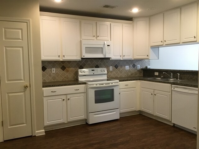 Building Photo - 511 Cypress Cv