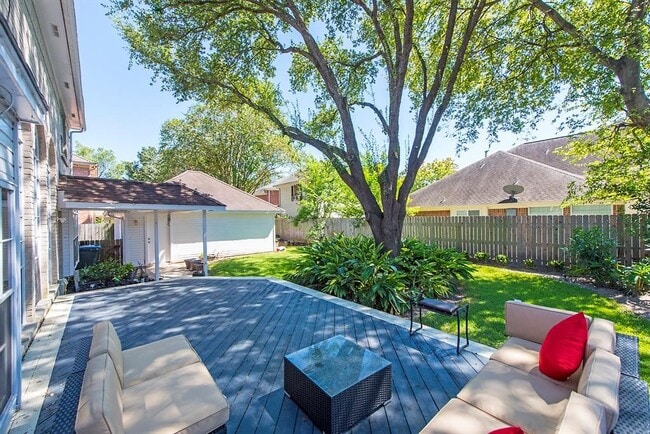 Building Photo - 14111 Manderly Dr