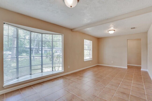 Building Photo - 24815 Spring Creek Dr