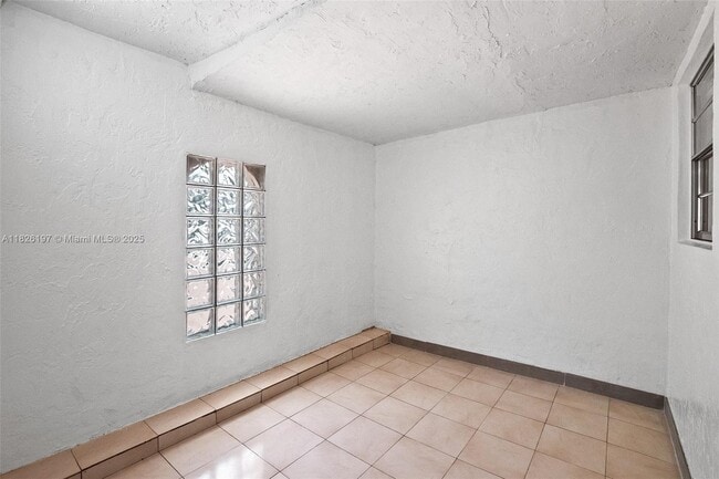 Building Photo - 12262 SW 10th St