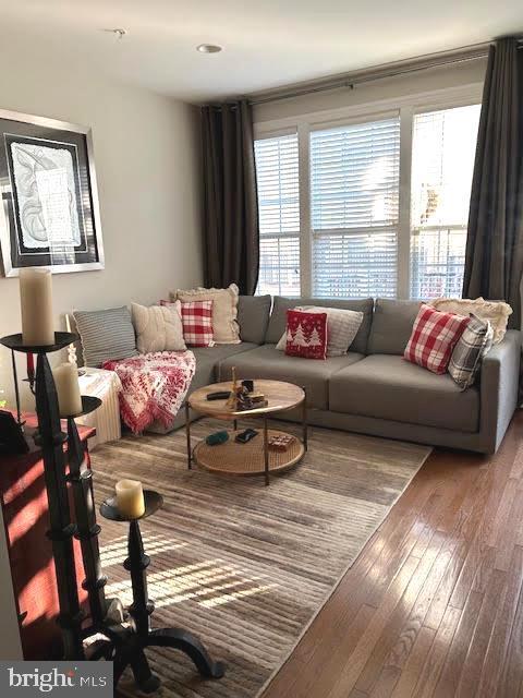 Building Photo - 8043 Reserve Way