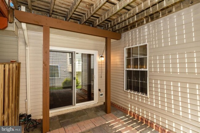 Building Photo - 5319 Waldo Dr