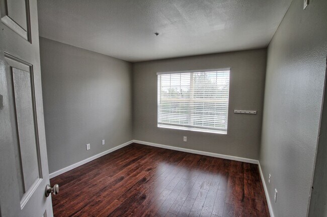 Building Photo - 12338 W Dorado Pl