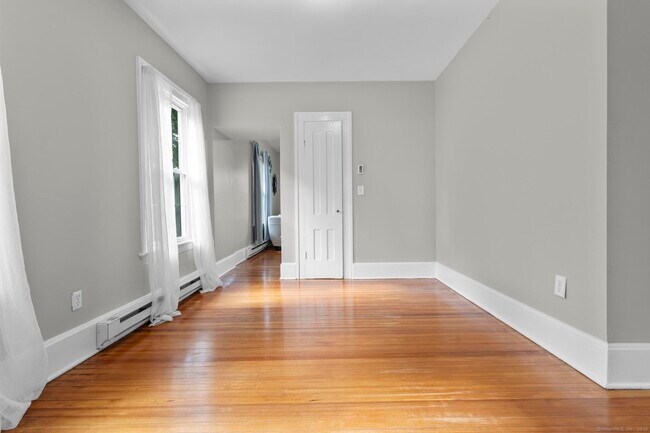 Building Photo - 286 Marlborough St