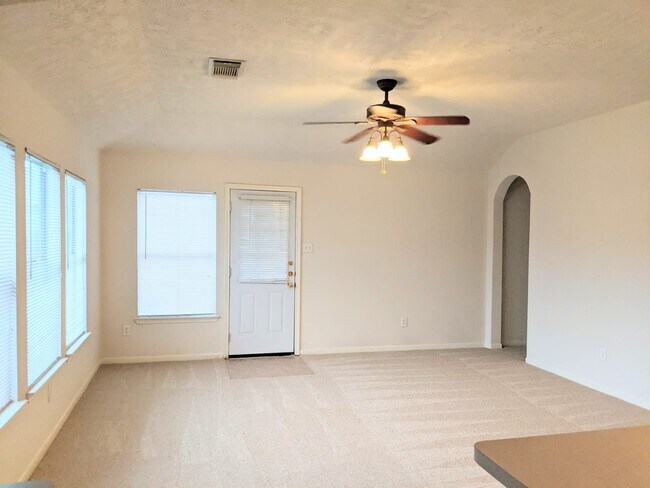 Building Photo - 19031 Telford Way