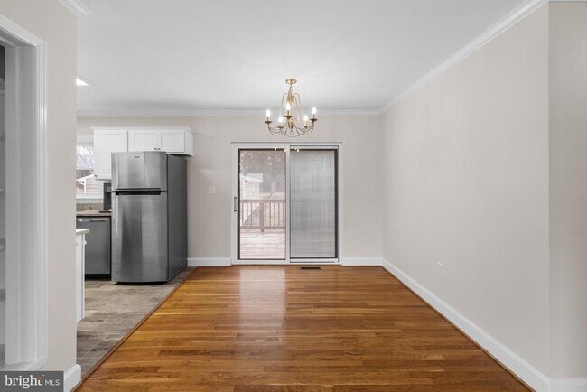 Building Photo - 4470 Martinsburg Pike