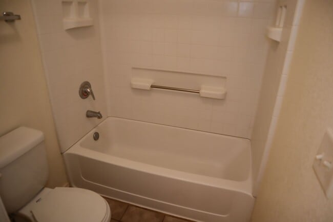 Building Photo - Great Home Great Price!