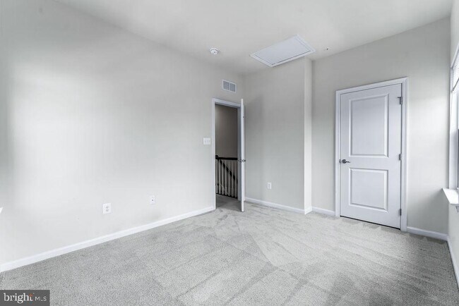 Building Photo - 3025 Frayser Farm Rd