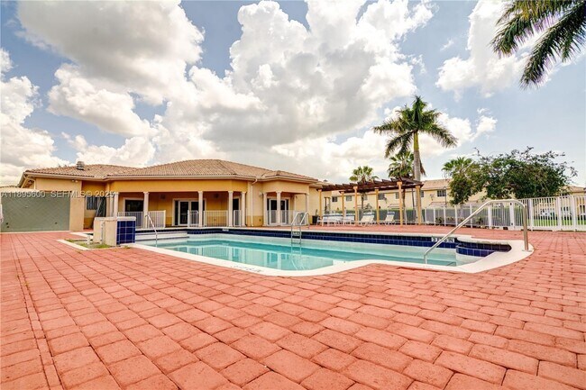 Building Photo - 13974 SW 260th St