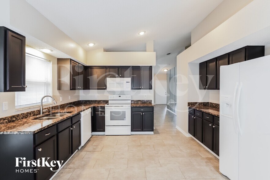 Building Photo - 10519 Walker Vista Dr