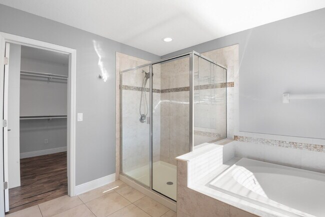 Building Photo - Beautiful Home For Rent in South Cove!