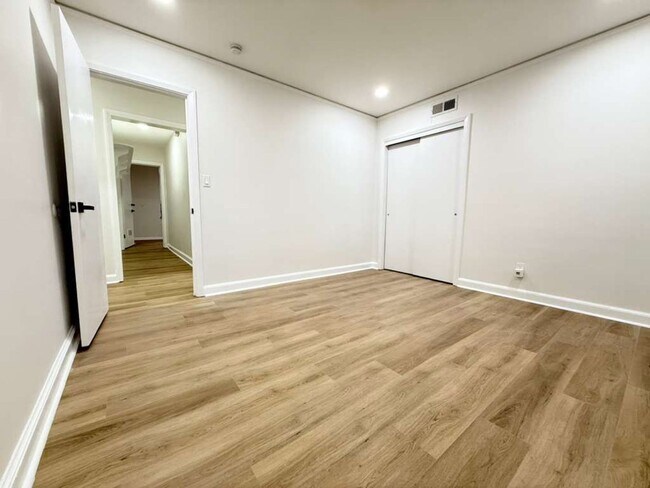 Building Photo - FOR RENT – FULLY REMODELED 4 BEDROOM | 2 BATH HOME!