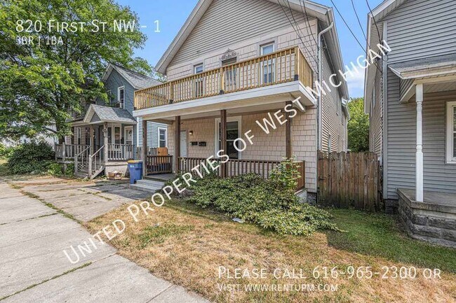 Building Photo - 820 First St NW-1