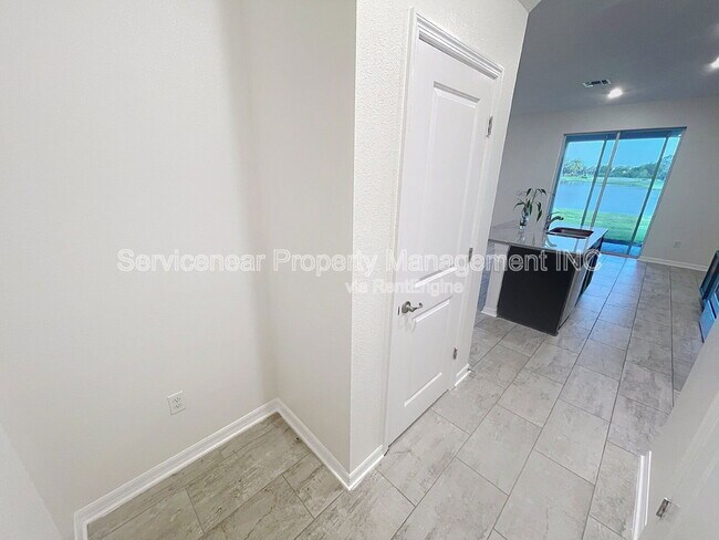 Building Photo - 11634 Woodleaf Dr