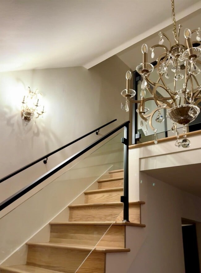 Building Photo - 7806 Rolling Acres Dr