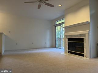 Building Photo - 922 Glackens Ln