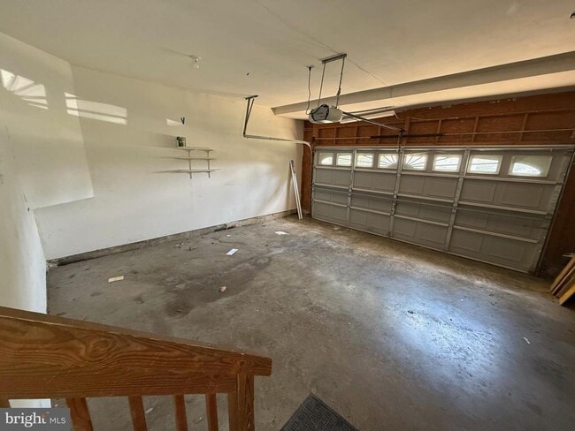 Building Photo - 45586 Curley Ct