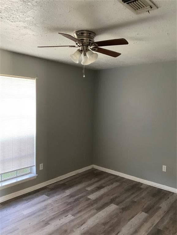 Building Photo - 805 Northbend Dr