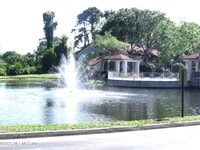 Building Photo - 2802 Wood Hill Dr
