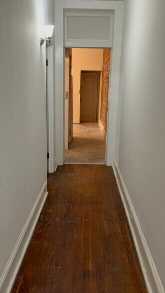 Building Photo - 3103 N Calvert St