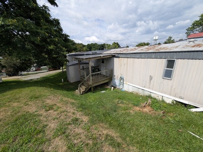 Building Photo - 101 Felix Dr