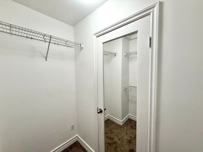 Building Photo - Charming 3 Bedroom 2.5 Bathroom Northstar Ranch Home with Spacious Layout & Community Amenities