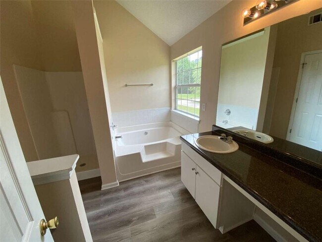 Building Photo - 4553 Era Trce